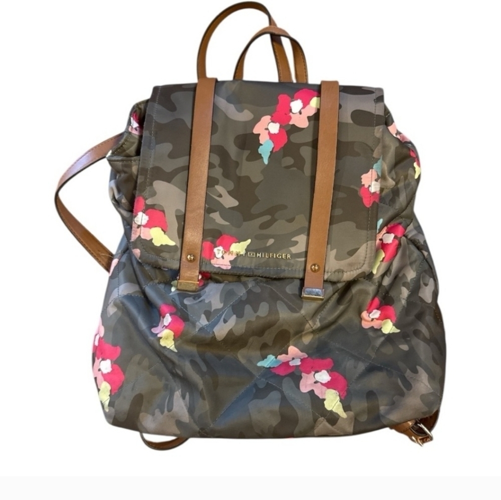 CLEARANCE! Tommy Hilfiger Green & Pink Camouflage Backpack w/Floral Accents, EUC